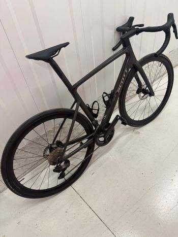 Gebrauchtes Scott Addict 20 2026 2026 Road & Gravel, Schwarz — Bild 2 von 6