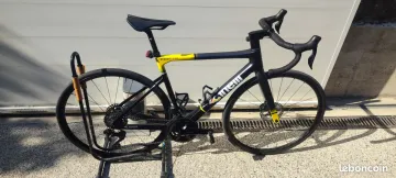 Używany Cinelli PRESSURE ADR - 105 DISC DI2 2024 2024 Road & Gravel
