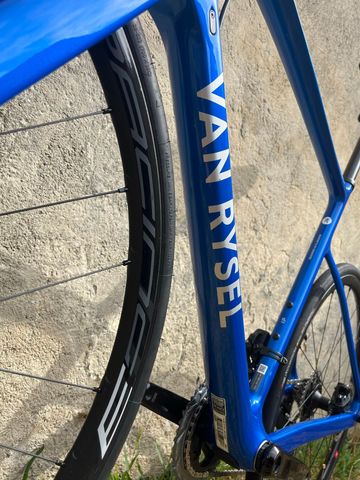 Used Van rysel Custom SRAM Rival eTap AXS 2024 Road & Gravel, Blue — image 9 of 9