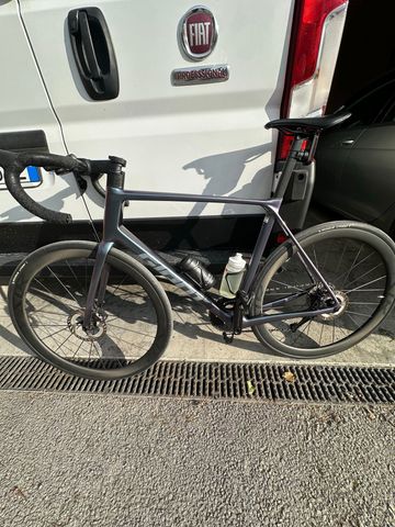 Używany Giant TCR Advanced Pro 0 Di2 2025 2025 Road & Gravel