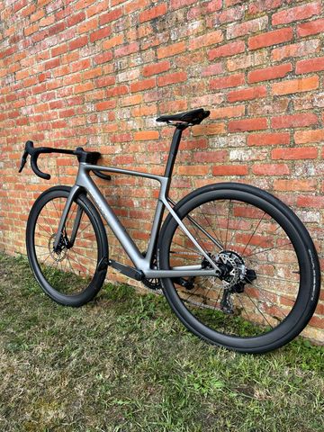 Gebrauchtes Scott Addict RC Team 2026 2026 Road & Gravel, Hellgrau — Bild 10 von 11