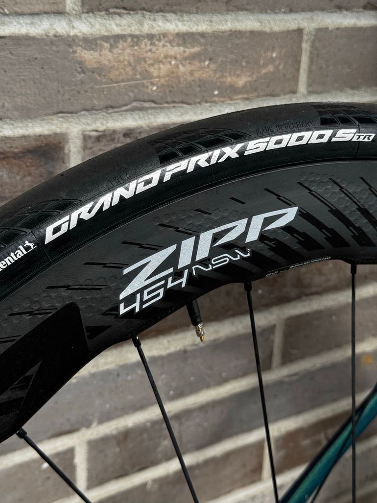 Tweedehands Pinarello Dogma SRAM Red eTap AXS 2027 Road & Gravel — afbeelding 9 van 22