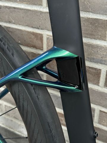 Used Pinarello Dogma SRAM Red eTap AXS 2027 Road & Gravel, Green — image 6 of 22