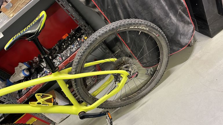 Tweedehands Carbon Pro Custom Shimano XTR 2016 Mountainbike — afbeelding 2 van 7