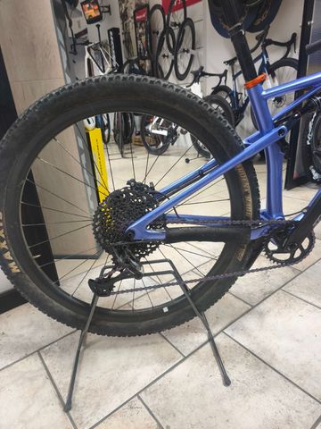 Used Specialized Stumpjumper EVO SRAM X0 2020 Mountainbike, Blue — image 4 of 11