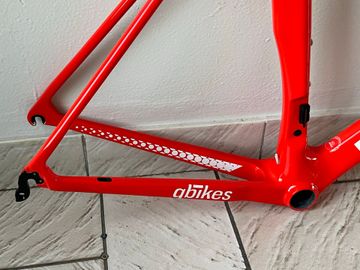 Gebrauchtes Qbikes Custom Frameset 2019 Road & Gravel, Rot — Bild 16 von 18