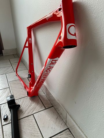 Gebrauchtes Qbikes Custom Frameset 2019 Road & Gravel, Rot — Bild 18 von 18