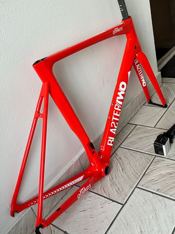 Gebrauchtes Qbikes Custom Frameset 2019 Road & Gravel, Rot — Bild 7 von 18