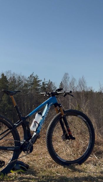 Used Berria Custom SRAM GX Eagle AXS (T-Type) 2023 Mountainbike, Blue — image 2 of 4