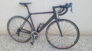 Käytetty Canyon ULTIMATE CF SLX 2015 SHIMANO DURACE 11V 2015 Road & Gravel