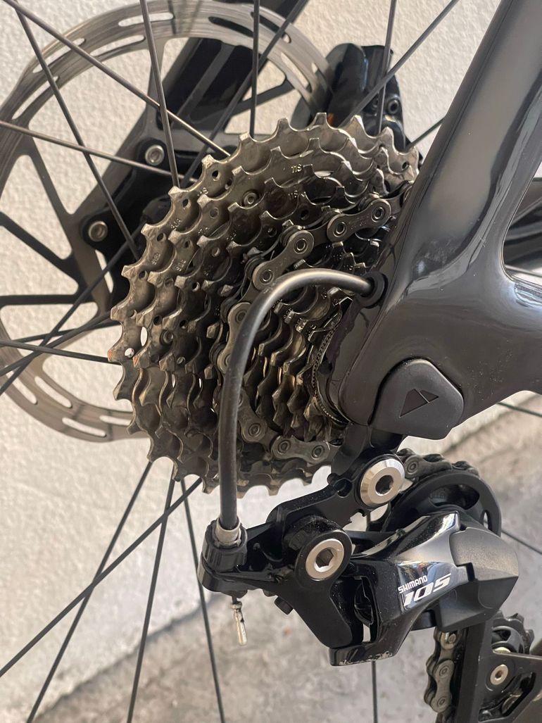 Gebrauchtes Canyon Speedmax CF 7 Disc 2021 2021 Road & Gravel, Schwarz — Bild 20 von 22