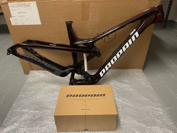 Used Propain SPINDRIFT 5 CF 2026 Frameset 2026 Mountainbike, Red, 29 — image 1 of 9