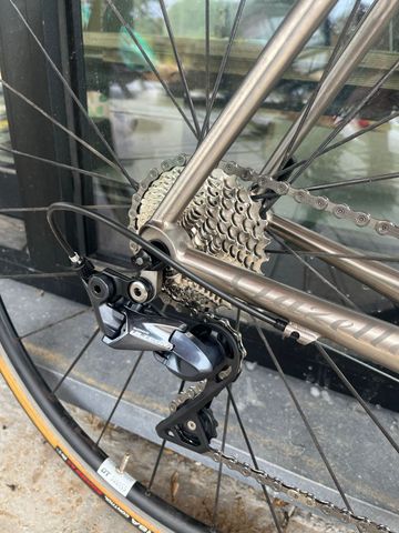 Used Gazelle titanium Custom Shimano 105 2014 Road & Gravel, Light Gray — image 11 of 12