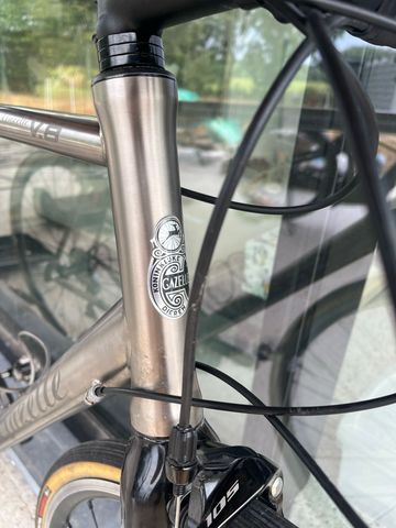 Used Gazelle titanium Custom Shimano 105 2014 Road & Gravel, Light Gray — image 7 of 12