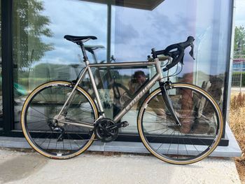 Used Gazelle titanium Custom Shimano 105 2014 Road & Gravel