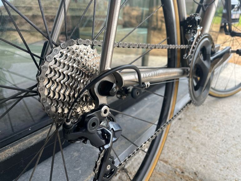 Gebrauchtes Gazelle titanium Custom Shimano 105 2014 Road & Gravel, Hellgrau — Bild 5 von 12
