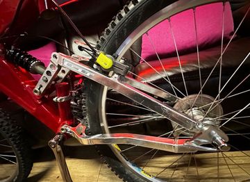 Used GT Grade Shimano XTR 2010 Mountainbike, Red — image 14 of 20