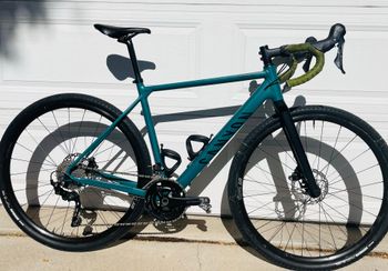 Used Canyon Grail 6 2022 2022 Road & Gravel