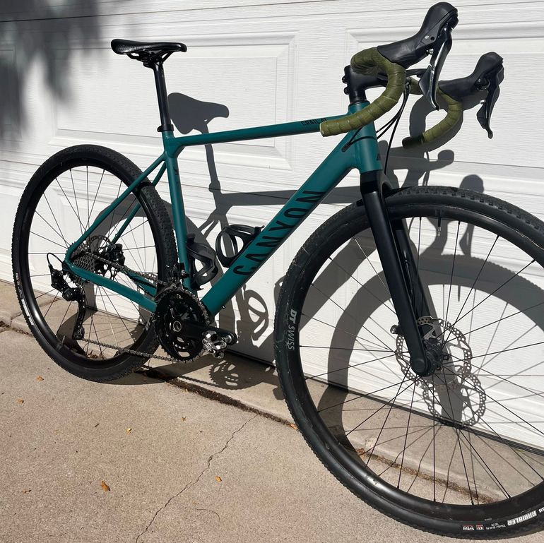 Used Canyon Grail 6 2022 2022 Road & Gravel, Green — image 2 of 3