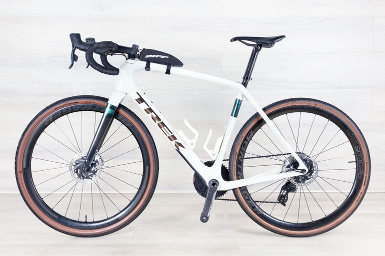 Used Trek Checkpoint SLR 9 2024 Road & Gravel, White — image 2 of 20