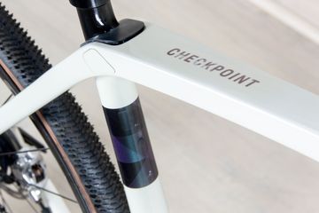 Used Trek Checkpoint SLR 9 2024 Road & Gravel, White — image 9 of 20