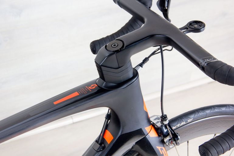 Used Scott Foil Premium 2016 Road & Gravel, Black — image 10 of 16
