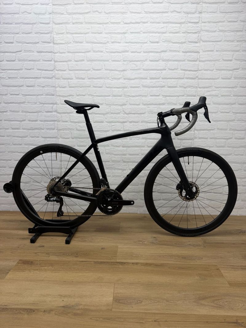 Used Trek Domane SL 6 2022 2022 Road & Gravel