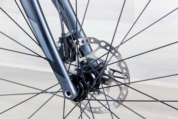 Used Scott Addict 30 2019 Road & Gravel, Black — image 10 of 17
