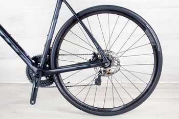Used Scott Addict 30 2019 Road & Gravel, Black — image 12 of 17