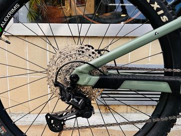 Used Focus THRON 6.9 2021 2021 Mountainbike, Green, 29 — image 5 of 7