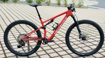Použité Specialized Epic 8 XT DI2, Carbonlaufräder, OneUp V3, Fox 34 SL 2025 MTB