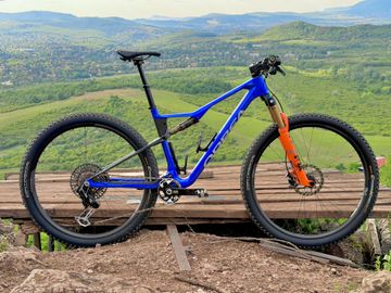 Brugt Orbea OIZ M-TEAM AXS 2025 2025 MTB