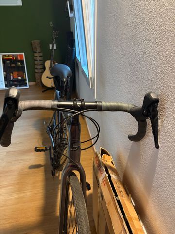 Used Cannondale Topstone 2 2021 2021 Road & Gravel, Purple — image 5 of 6