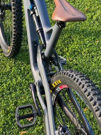 Custom YT Jeffsy CF 2019 Mountainbike usato, Grigio chiaro — immagine 21 di 22