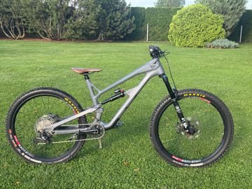 Używany Custom YT Jeffsy CF 2019 Mountainbike — zdjęcie 3 z 22