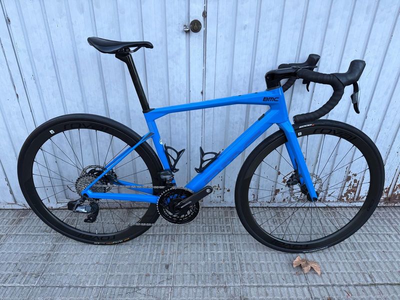 Used BMC Roadmachine 01 TWO P2P 2022 2022 Road & Gravel