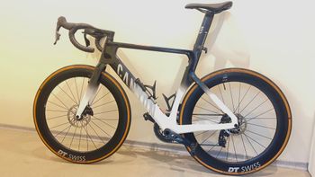 Gebrauchtes Canyon Aeroad CF SLX 7 AXS SE2 2026 2026 Road & Gravel