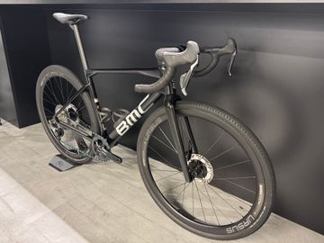 Brugt BMC Kaius 01 Three 2023 CUSTOM 2023 Road & Gravel — billede 7 af 9
