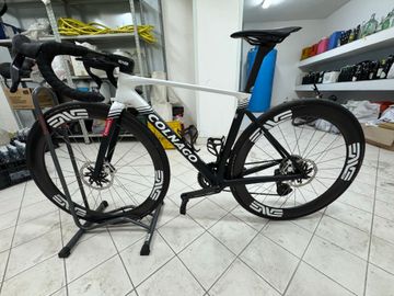 Tweedehands Colnago V5Rs Sram Red AXS E1 2026 Frameset 2026 Road & Gravel — afbeelding 2 van 4