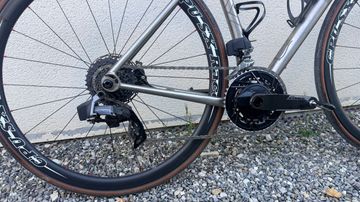 Used Léon Titane Genus 2024 Road & Gravel, Light Gray — image 5 of 6