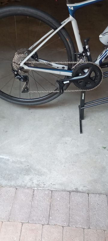 Tweedehands Giant Defy, Advanced 2 2021 2021 Road & Gravel — afbeelding 4 van 5
