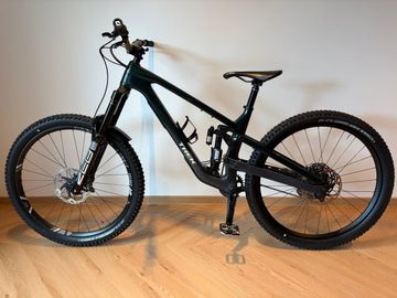 Trek Slash 9.8 XT Gen 6 2024 2024 MTB usato