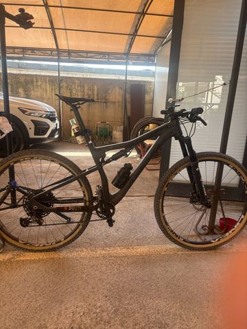 Used Axevo Custom SRAM X01 Eagle AXS 2024 MTB
