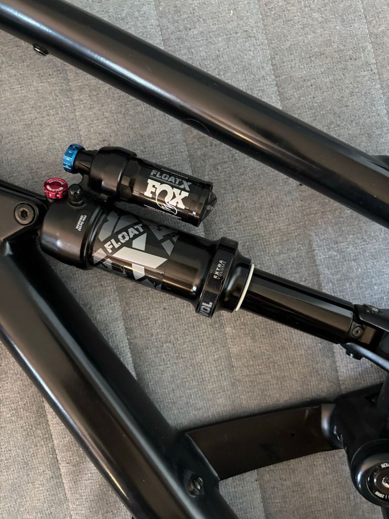 Used YT Industries Capra CORE 2 29 GX 2023 Frameset 2023 Mountainbike, Black, 29 — image 8 of 11