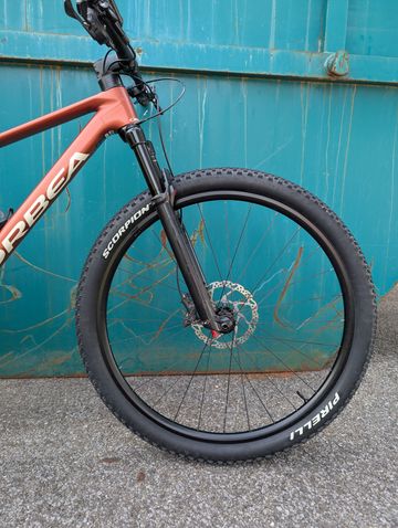 Gebrauchtes Orbea ALMA M30 2025 2025 Mountainbike, Rot — Bild 3 von 12