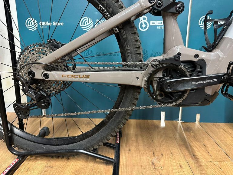 Tweedehands Focus JAM² 6.9 2023 2023 Mountainbike — afbeelding 2 van 15
