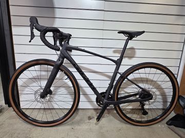 Used Giant Revolt 0 2026 2026 Road & Gravel, Black — image 4 of 5