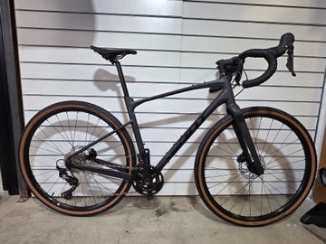 Used Giant Revolt 0 2026 2026 Road & Gravel, Black — image 1 of 5