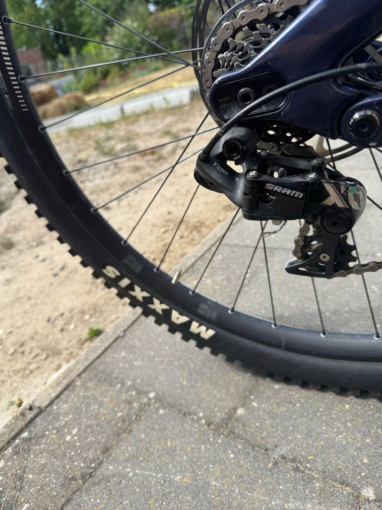 Brugt Canyon Sender CFR 29 LTD 2024 2024 Mountainbike — billede 3 af 7