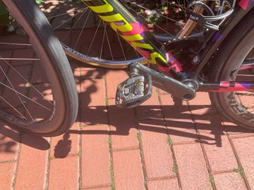 Gebrauchtes Specialized Tarmac 2018 Road & Gravel, Rot — Bild 3 von 4